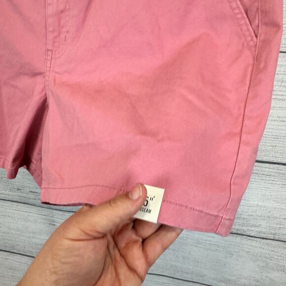 A New Approach Plus Size Pink Mid-Rise Midi Shorts Size 18 - Picture 2 of 8